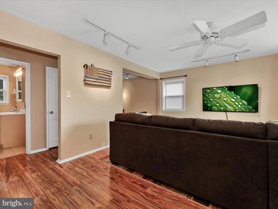 107 Gerald Ave, Reading, PA 19607 - photo 4