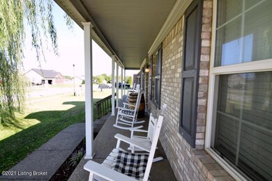 132 Gentry Crossings Blvd, Mount Washington, KY 40047 - photo 4