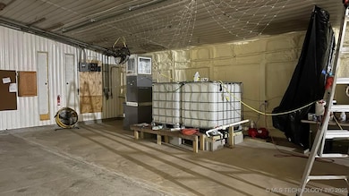 1370 E 580 Rd, Rose, OK 74364 - photo 7