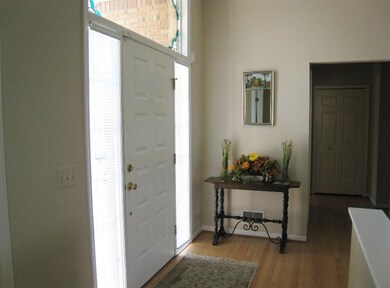 4736 Sawgrass Dr E unit 6, Ann Arbor, MI 48108 - photo 2