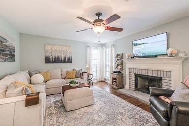 16910 Elmwood Glen Ct, Houston, TX 77095 - photo 5