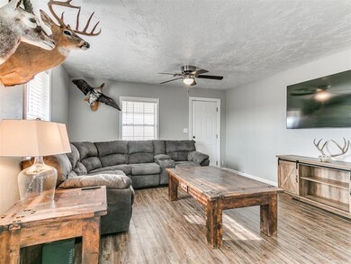 504 S Frisco Rd, Tuttle, OK 73089 - photo 6