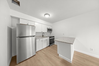 2931 SE 52nd Ave unit B, Ocala, FL 34480 - photo 4