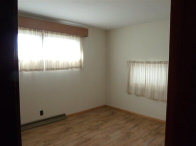 4784 N 600 W, La Porte, IN 46350 - photo 5