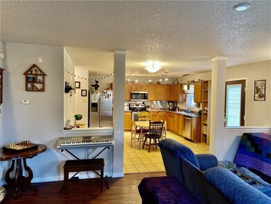 12708 Loyalty Dr, Fishers, IN 46037 - photo 6