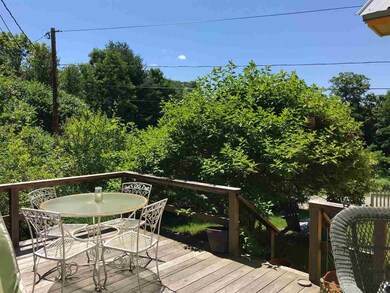 31 Bellows Falls Rd, Putney, VT 05346 - photo 6