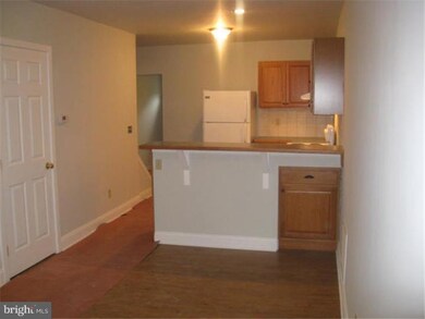 523 E Lafayette St, Norristown, PA 19401 - photo 3