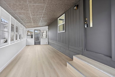 557 SW Cutoff unit 35, Worcester, MA 01607 - photo 3