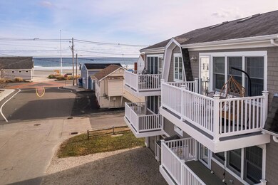 8 Oceanside Ave unit 4, York, ME 03909 - photo 4