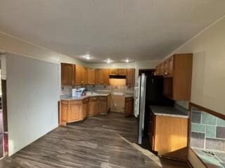 910 E 48th Place, Gary, IN 46409 - photo 6