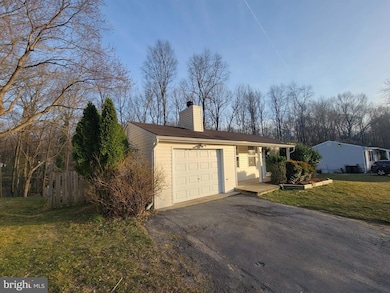 5209 Vienna Dr, Clinton, MD 20735 - photo 2