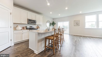 449 Liberty Trail, East Rockhill Township, PA 18960 - photo 6