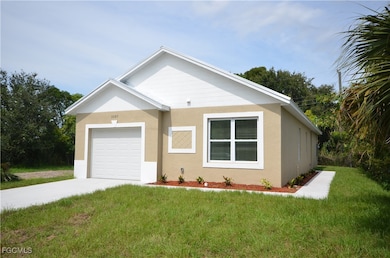3305 Bassie Ct, Fort Myers, FL 33916 - photo 3