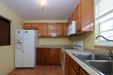 3115 Windsor Ave, West Palm Beach, FL 33407 - photo 4