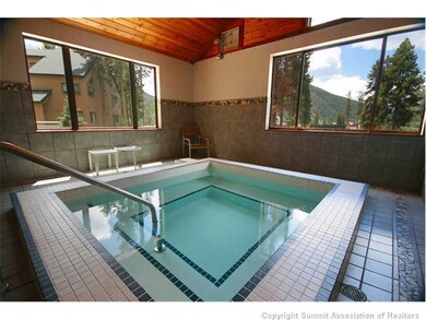 Swimming Pool/Hot Tub/Sauna.