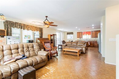 6972 Grand Junction Ave, Las Vegas, NV 89179 - photo 4