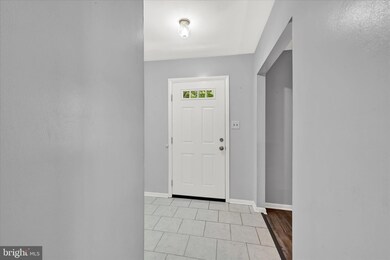 309 Burnside Ct, Joppa, MD 21085 - photo 2