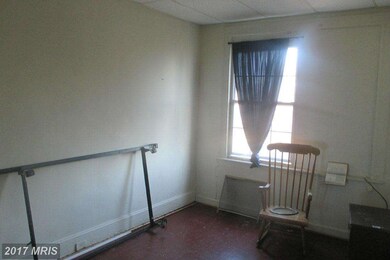 4523 Pimlico Rd, Baltimore, MD 21215 - photo 7