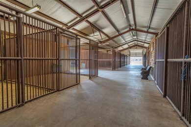 15 stall barn