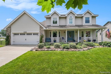 4 bedroom, finished basement, pond view