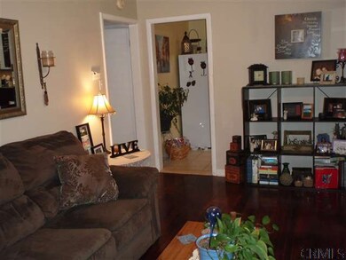 176 S Kingsboro Ave, Gloversville, NY 12078 - photo 4