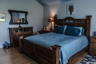 816 Wandering Ct, Granbury, TX 76049 - photo 4