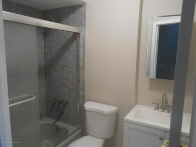 8 Franklin Ln unit D, Staten Island, NY 10306 - photo 5