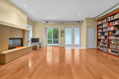 13595 Red Arrow Hwy unit 2, Harbert, MI 49115 - photo 6