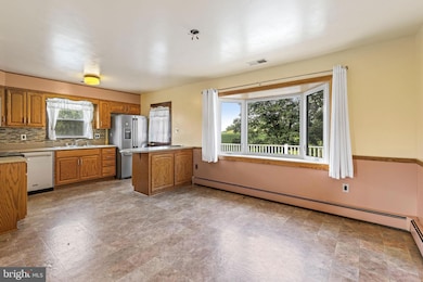 14214 Hanover Pike, Reisterstown, MD 21136 - photo 5