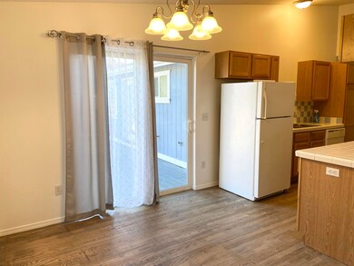 9E20DC13-8451-4F0B-A864-2545DDD8DA78