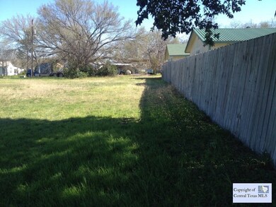 225 Tampico St, San Marcos, TX 78666 - photo 2