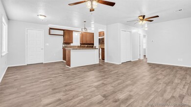 939 6th St, Wilson, OK 73463 - photo 4