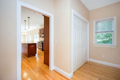 136 Firglade Ave unit 2, Springfield, MA 01108 - photo 4