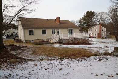 149 Springvale Cir unit 1, Weymouth, MA 02188 - photo 2