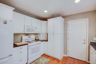 4793 Wakefield Ave NE Comstock-large-010