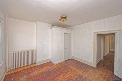 659 State St, Albany, NY 12203 - photo 5