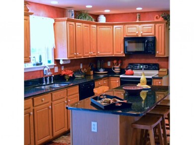 18 Autumn St, Danville, NH 03819 - photo 5