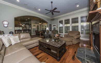 Living Room 3