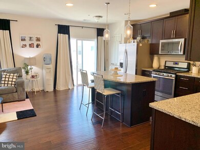 17050 Beveridge Dr, Dumfries, VA 22026 - photo 3