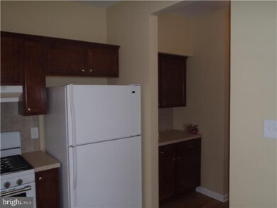 327 Powell St, Gloucester City, NJ 08030 - photo 6