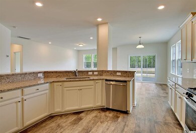 649 Cocas Dr unit 232 Henninger H, Myrtle Beach, SC 29579 - photo 6