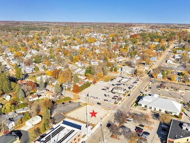 368 Jefferson St, Sturgeon Bay, WI 54235 - photo 6