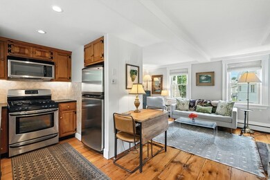 159 Elm St unit 1, Marblehead, MA 01945 - photo 4