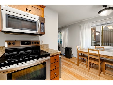 6908 N Philadelphia Ave unit 6908, Portland, OR 97203 - photo 6