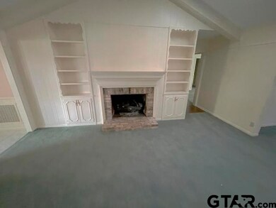 501 501 Timberwilde Dr, Tyler, TX 75701 - photo 5