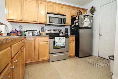 215 Railroad St, Barnesville, OH 43713 - photo 7