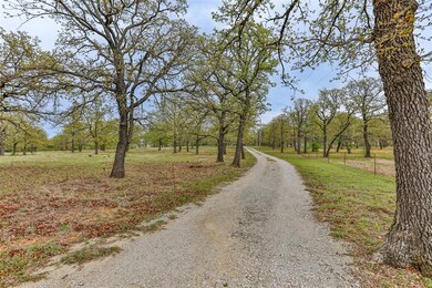 1271 County Road 2117, Gainesville, TX 76240 - photo 5