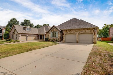 2218 W Dearborn St, Springfield, MO 65807 - photo 4