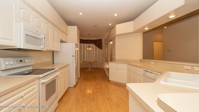 07 - 15038 Taramind Loop