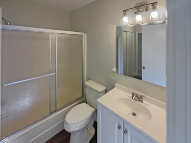 527 S Grant St, Brownsburg, IN 46112 - photo 7